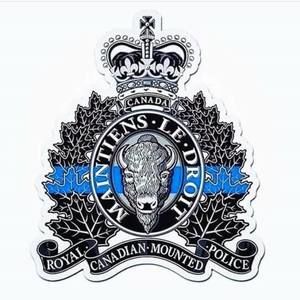 Meet your Posher, Lois